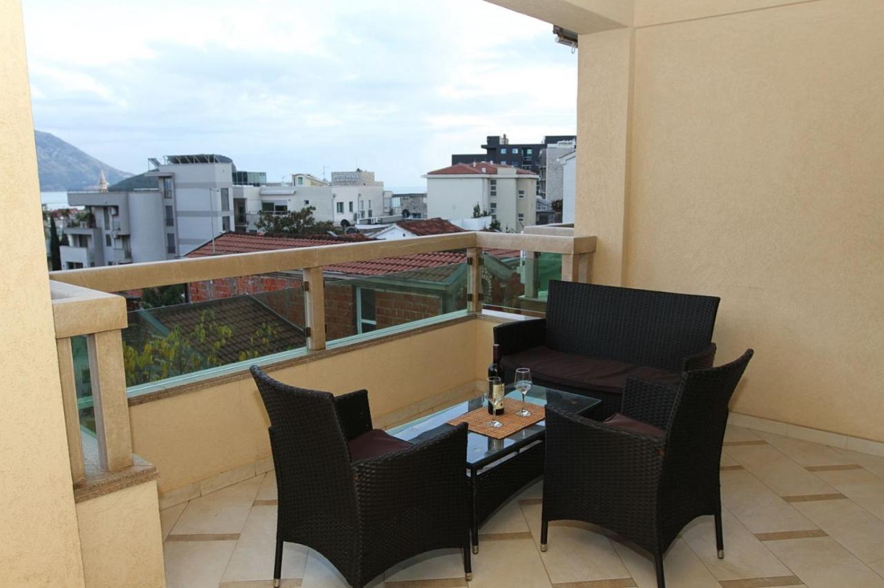 Luxury Apartment Big Blue Budva Exterior foto